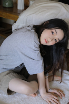 美国电影《TOUCH》